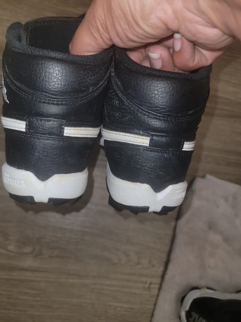 Jordan Cleats